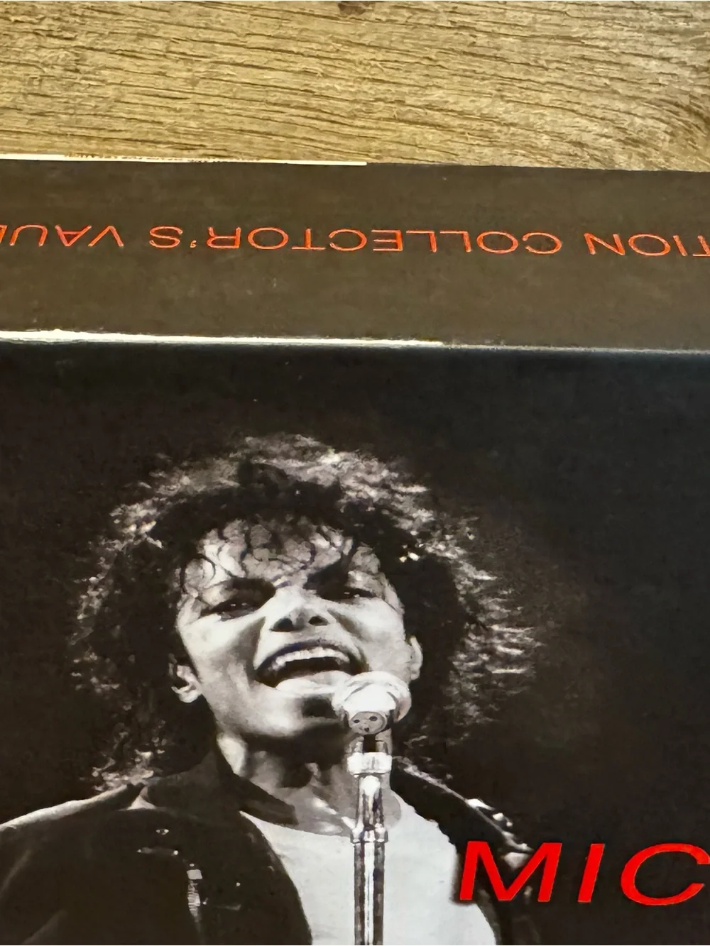 Michael Jackson A Tribute to the King of Pop Platinum Edition Collector’s Vault